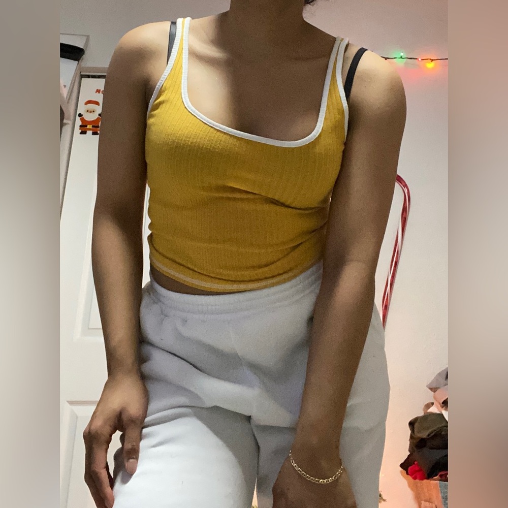 Forever 21 yellow shirt